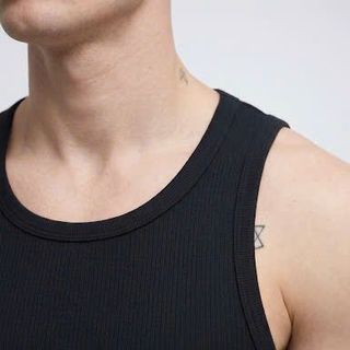 Ba lỗ nam. Chất 100% cotton gân PC mát lạnh, vải dệt gân dọc tinh tế.