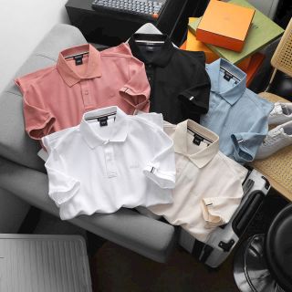 POLO BOSS COTTON GÂN NAM NEW. Chất liệu Cotton Gai Pique cao cấp. Mềm mịn – thoáng khí – co giãn tốt, mặc cực kỳ thoải mái.