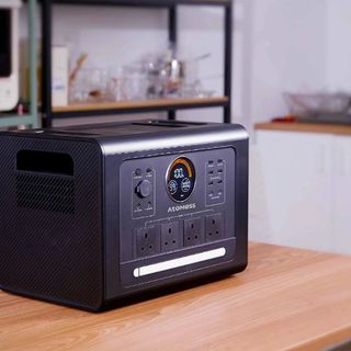 Trạm Điện Di Động ATOMESS BOOST 2200W 2200Wh AC 220V
