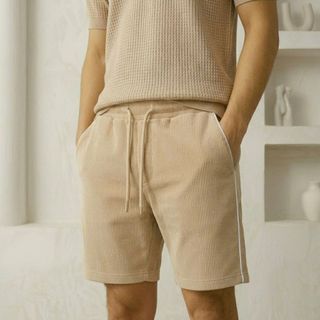 QUẦN SHORT VẢI KNIT PHỐI VIỀN DORMAX.   Chất vải dệt nổi vân đẹp mắt – Mềm tay, thoáng nhẹ và lên form cực kỳ thời trang.