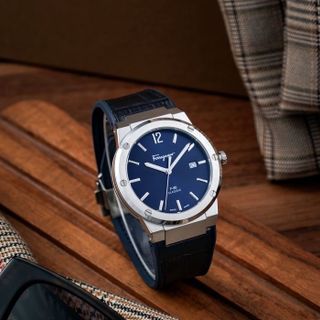 SĂN SALE MÙA HÈ ĐỒNG HỒ NAM SIÊU CẤP SALVATHORE XANH NAVY DÂY DA FULLBOX
