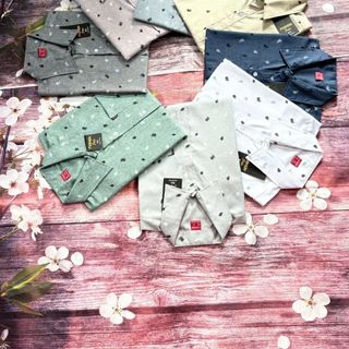 Áo Sơ Mi Trung Niên Họa Tiết Với Túi - Phong Cách Sang Trọng