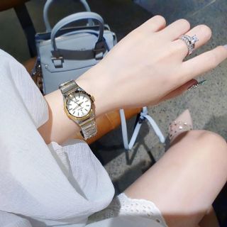 SĂN SALE MÙA HÈ ĐỒNG HỒ NAM NỮ TRUNG CẤP OMAGE VIỀN BEZEL KHOÁ BƯỚM