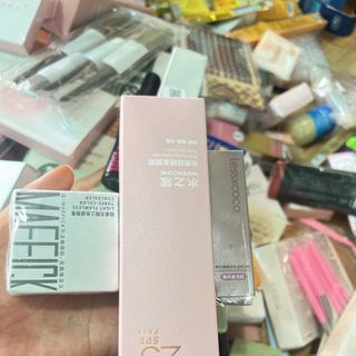 Thanh Lý mỹ phẩm lộn xộn khui hàng boom