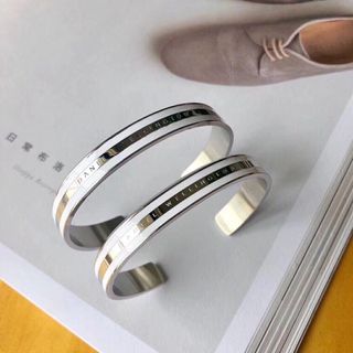 CUFF CAO CẤP NAM VÀ NỮ D WELLINGTON V2 MÀU BẠC FULLBOX