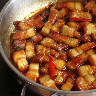 Hộp Xốt Nhà Hàng Thịt Kho Chin - Su - Hộp 10 Gói x70g
