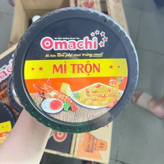Mì trộn Omachi Tôm Phô mai trứng muối - Thùng 12 tô x 105g