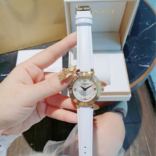 SĂN SALE MÙA HÈ ĐỒNG HỒ NỮ CAO CẤP VERXACE DÂY DA MẶT TRÒN