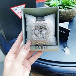 ĐỒNG HỒ NỮ CAO CẤP GUECS MẶT CHỮ NHẬT FULL ĐÁ DÂY THÉP TRƠN PHOM TO