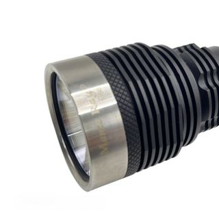 Camplos Đèn pin siêu sáng M50 SFT42R 3300 lumen tầm xa 980m đèn bin cầm tay hợp kim nhôm chống nước pin 21700