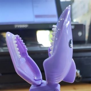 Kẹo Cá Mập Shark Bite 17g