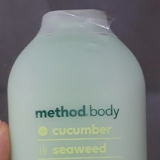 Sữa Tắm Method Body Daily Zen 532ml (màu xanh lá)