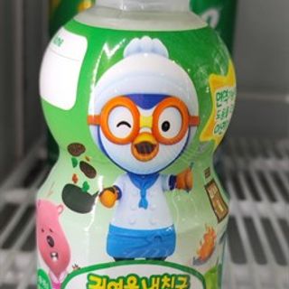 Nước uống trẻ em Pororo vị táo 235ml