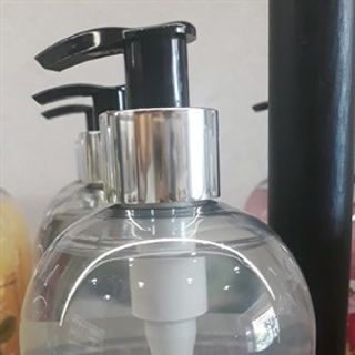 Rửa tay diệt khuẩn Hand Wash Cool Coconut(màu trắng trong) 500ml