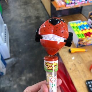 Kẹo chó lắc lư Giggle Dog 8g
