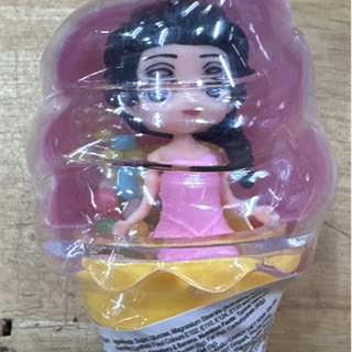 Kẹo ly kem cô gái