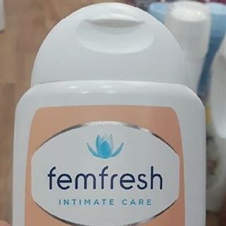 Dung dịch vệ sinh Femfresh Deodorising Wash 250ml(màu trắng)