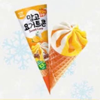 Kem ốc quế vị xoài