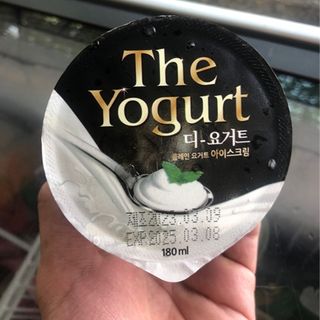 Kem Sữa Chua The Yogurt Lavelee Hàn Quốc 180ml