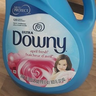 Nước xả vải Downy Ultra April Fresh 3.06L