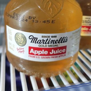 Nước ép táo Martinelles 296ml