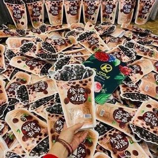 Kẹo Trà Sữa Trân Châu Đường Đen Rih Rih Wang 120g