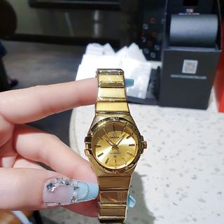 SĂN SALE MÙA HÈ ĐỒNG HỒ NAM NỮ TRUNG CẤP OMAGE VIỀN BEZEL