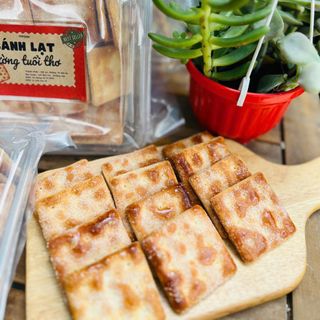 BÁNH LẠT ĐƯỜNG TUỔI THƠ: TÌM LẠI NGÀY THƠ ẤU ĐONG ĐẦY KÝ ỨC 400G -WINNIE HOUSE