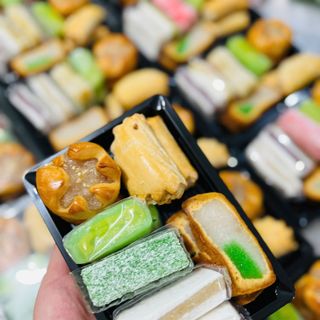 Set Bánh Quê Dừa Mix 6 Vị Gợi Nhớ Tuổi Thơ Ngọt Ngào