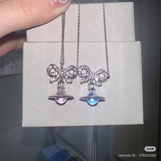 HOA TAI VÀ DÂY CHUYỀN SIÊU CẤP VIVIENNE MẶT NƠ ĐÁ FULLBOX TÚI