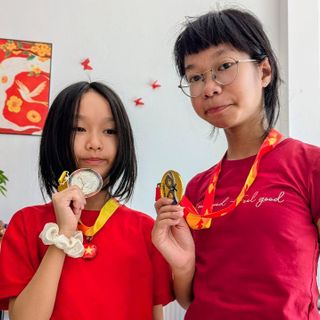 Huy chương vàng bạc đồng