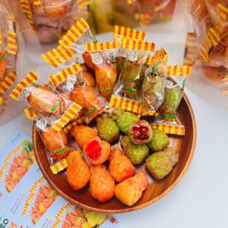 Kẹo Dẻo Khóm Muối Ớt Chua Ngọt Cực Cuốn 500g