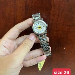 SĂN SALE MÁY THUỴ ĐỒNG HỒ NAM NỮ LẺ SIZE CAO CẤP BUBBERI MẶT SAPHIRE DÂY THÉP