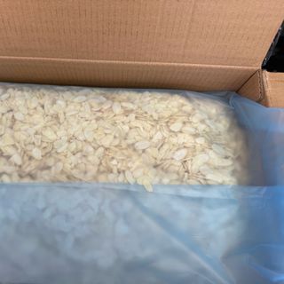 Hạnh Nhân Lát - 0.7-0.9mm Almond Slice 11,34kg/Carton