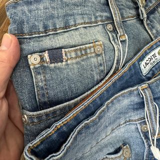 SHORT JEAN NAM. Chất jean dày dặn cao cấp, có thun co giãn nhẹ.