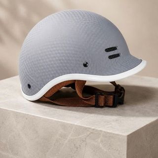 Nón Cá Heo Phiên Bản Sơn Caro