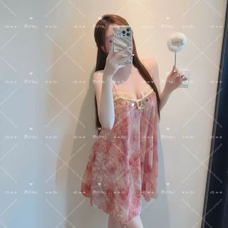 váy ngủ hai dây họa tiết hoa loang