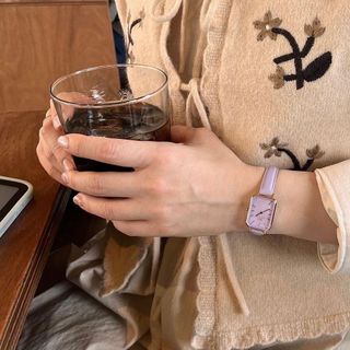 ĐỒNG HỒ NỮ CAO CẤP D WELLINGTON QUARDO LAVENDER DÂY DA CN FULLBOX TÍM