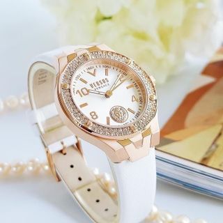 ĐỒNG HỒ NỮ CHÍNH HÃNG VERSUS DÂY DA TRẮNG VIỀN ĐÁ