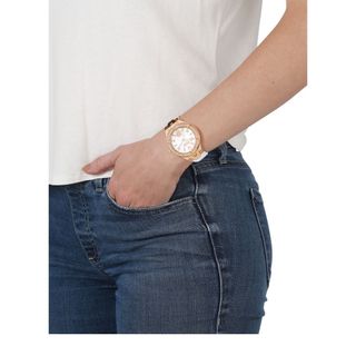ĐỒNG HỒ NỮ CHÍNH HÃNG VERSUS DÂY DA TRẮNG VIỀN ĐÁ