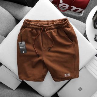 Short nỉ B.O.O.S nam.  Chất nỉ cua chính phẩm dày mịn, màu sắc tươi tắn.