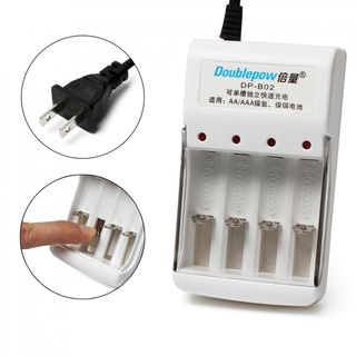 BỘ SẠC PIN AA/AAA ĐA NĂNG DP-B02 GIÁ SỈ