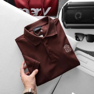 Mẫu áo polo MLB đang hot ss26. Logo thêu chuẩn hãng. Phong cách lịch lãm, năng động.