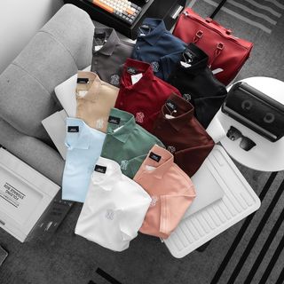 Mẫu áo polo MLB đang hot ss26. Logo thêu chuẩn hãng. Phong cách lịch lãm, năng động.