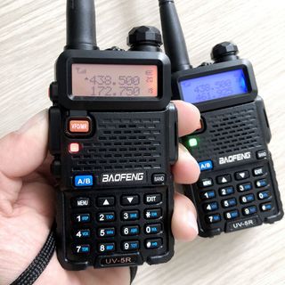 BỘ ĐÀM BAOFENG 0678 (UV-5R) CÓ LCD