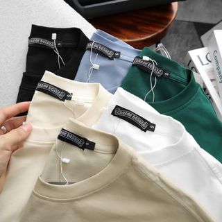 Mẫu áo thun CHROME HEARTS đang hot ss26. Logo chuẩn hãng, in phồng .