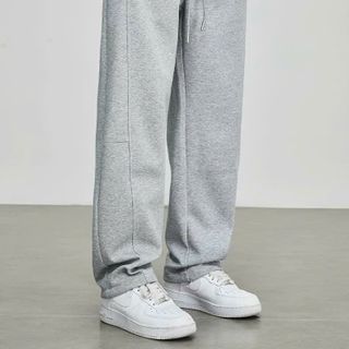Loose Jogger Straight man. Chất nỉ cua 100% cotton vải vừa mình, ống xuông đứng.