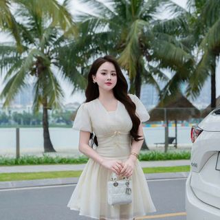 Váy tơ xòe lơ ngực