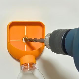 Hứng Bụi Máy Khoan Đa Năng – Chụp Hứng Bụi Khoan Tường Gắn Chai Nhựa, Giúp Thu Gom Bụi Bẩn Khi Khoan, Giữ Nhà Cửa Sạch Sẽ GD017