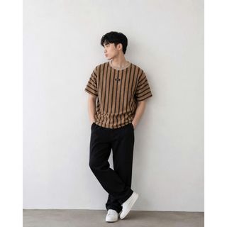 ÁO THUN UNISEX KẺ SỌC DORMAX NAM. Form Unisex trẻ trung, thoải mái.